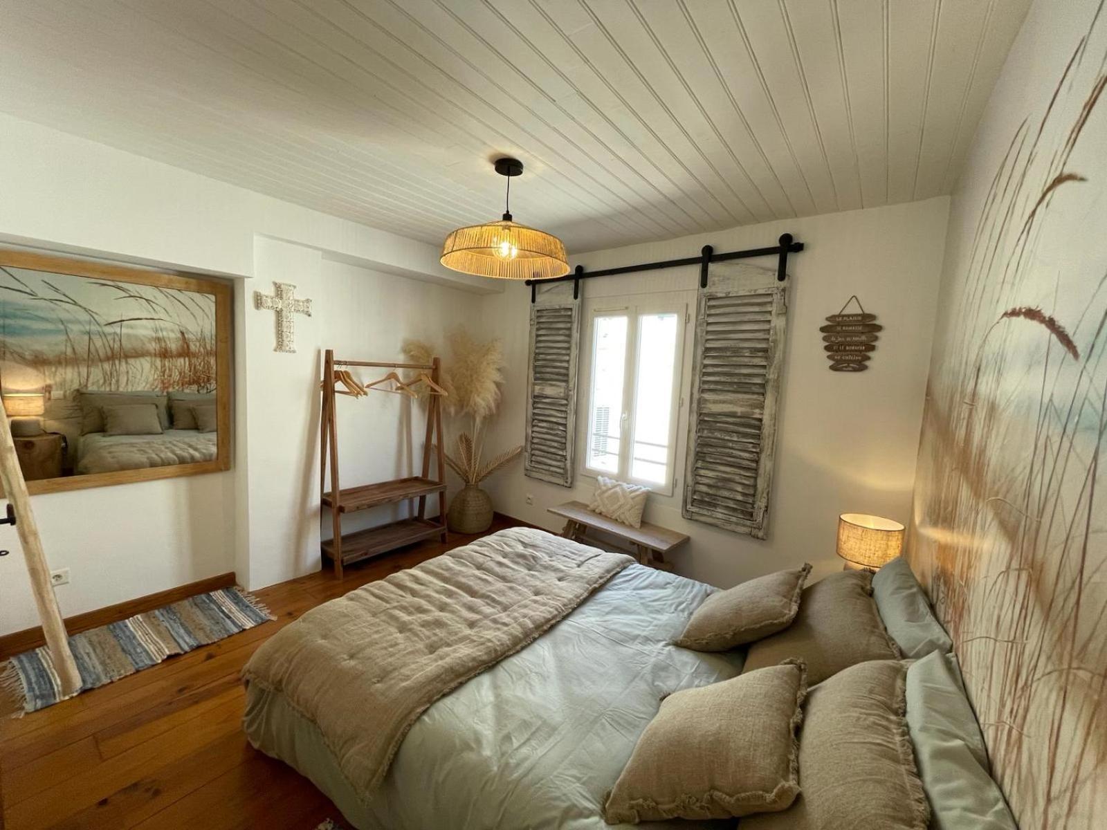 Maison Cosy, 2 Chambres, Adossee Aux Remparts เอก-มอร์ต ภายนอก รูปภาพ